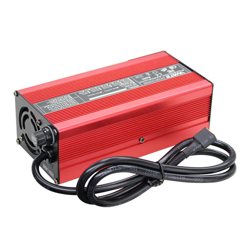 شاحن 67.2 فولت 10 أمبير حافظة  - مراجعة 84V 20A Smart Charger وسعره