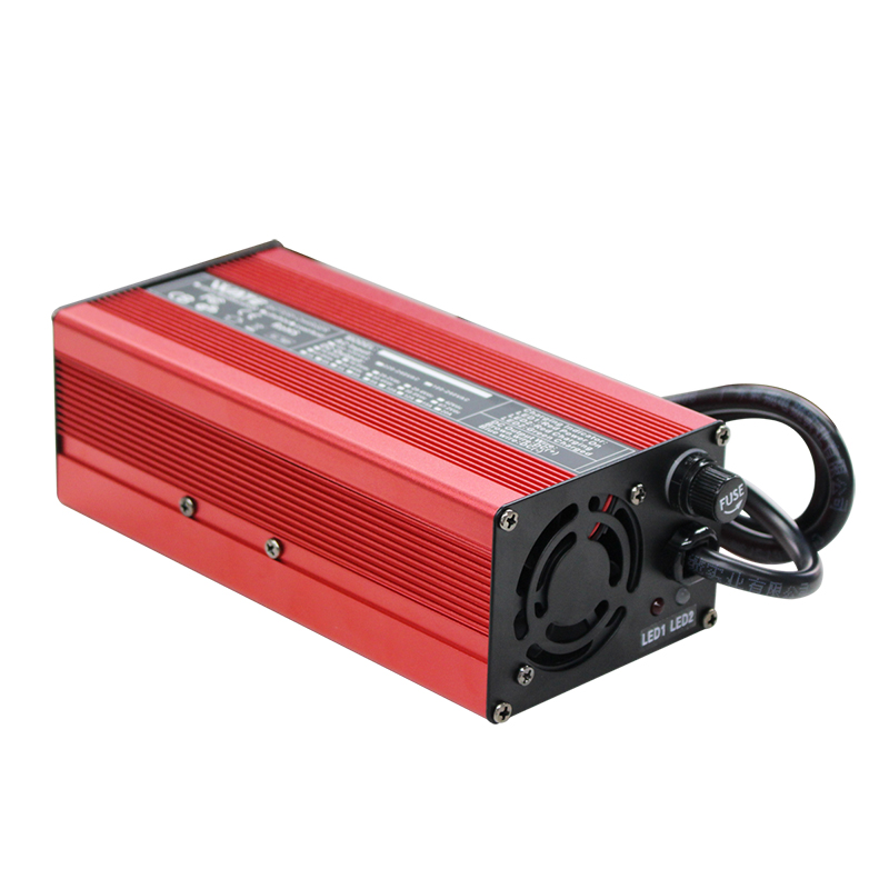 شاحن 67.2 فولت 10 أمبير حافظة  - مراجعة 84V 20A Smart Charger وسعره